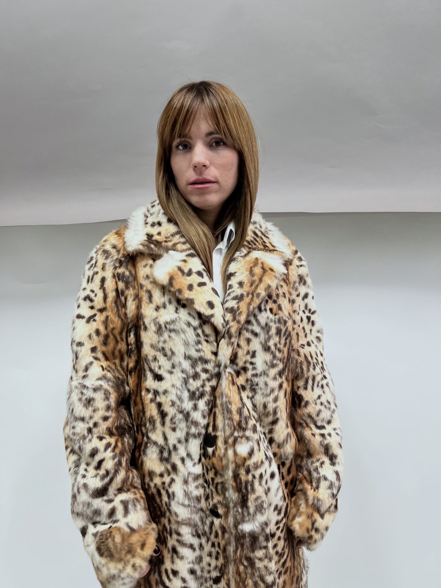 A21leo.coat.1