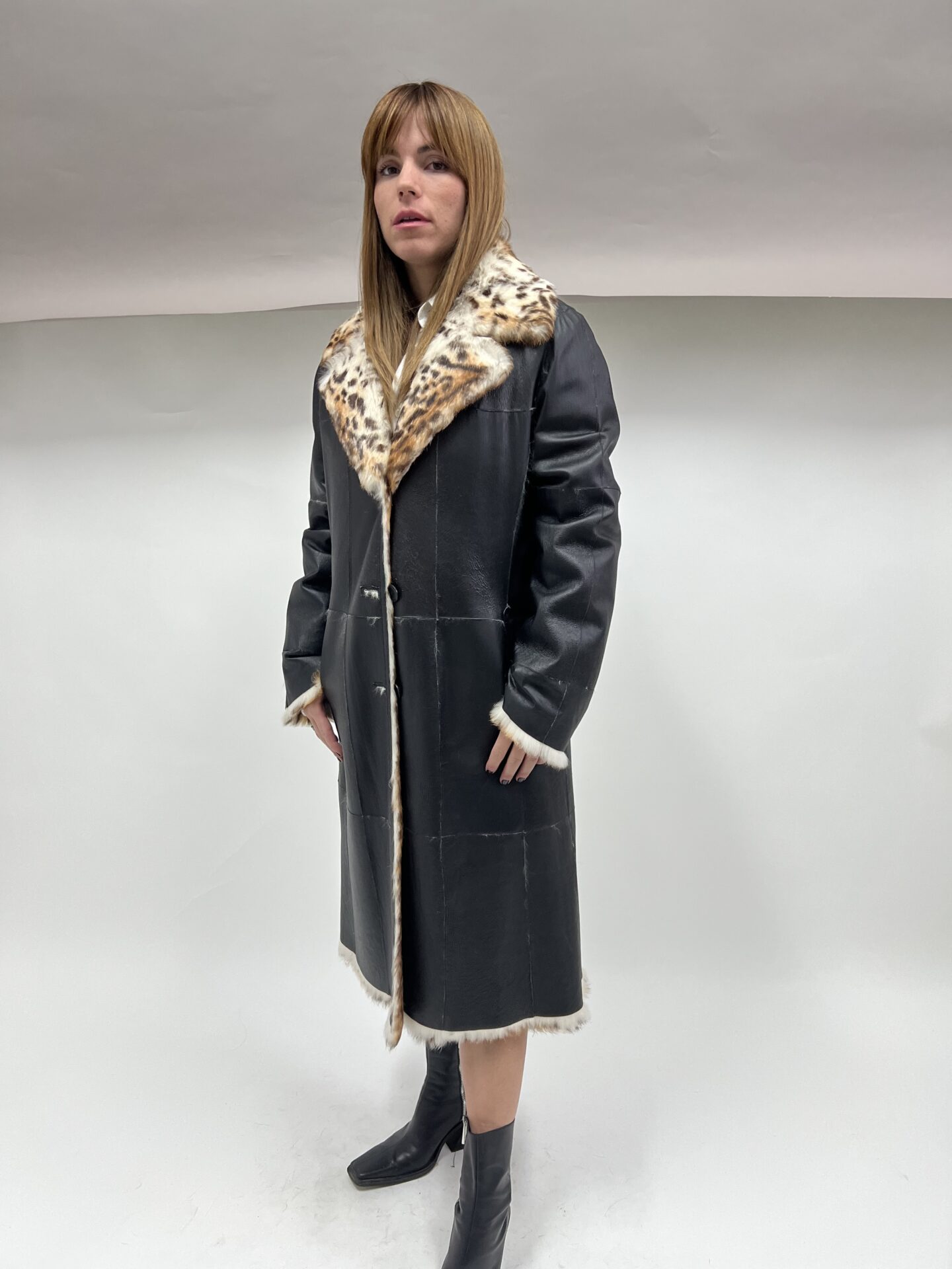 A21leo.coat.20