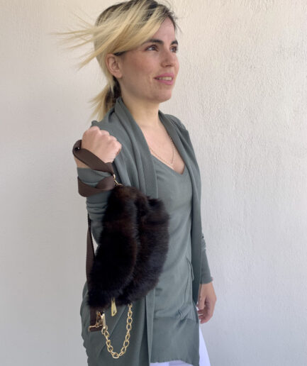 Real mink fur bumbag in brown with chain and zipper, wearable on waist, back or shoulder. Soft and lined fanny mink fur bag. Luxury gift