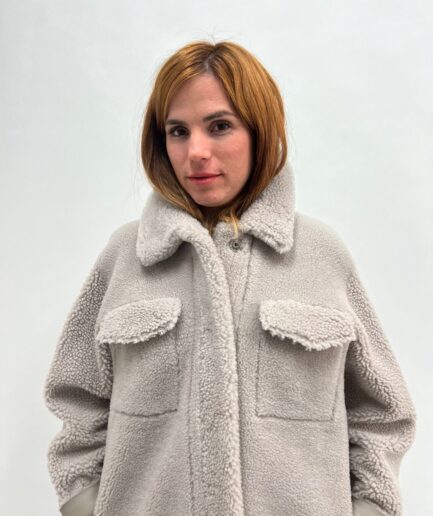 Real sheepskin light grey fur double face jacket with grey nappa.Boxy shearling fur overshirt easy to wear, modern and warm Luxury fur gift.