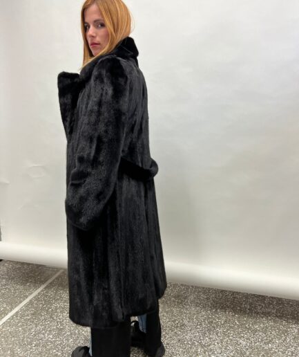 Real black let out Saga mink superior fur coat with belt in supple male pelts with fur hooks closure. Stunning rich texture Luxury gift.