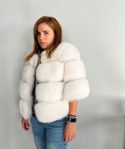 Real white fox fur jacket. Bridal white bolero. Genuine full skin fox fur pelt. White fur bolero jacket. Bridesmaid fur stole. Fox fur shawl